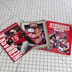 Nebraska Cornhuskers 1994-1995 Championship Collector Lot – Sports Illustrated